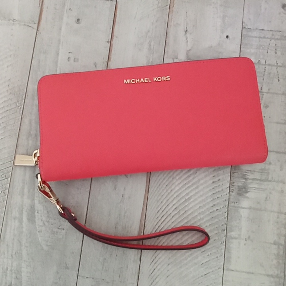 Michael Kors Spice Orange Wallet W Wristlet Strap